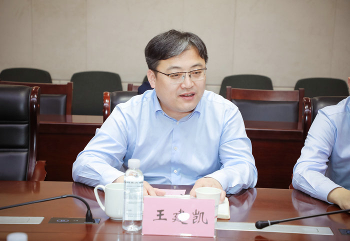 苏大基础医学院与南大苏州医院开启校院合作新篇章4.jpg