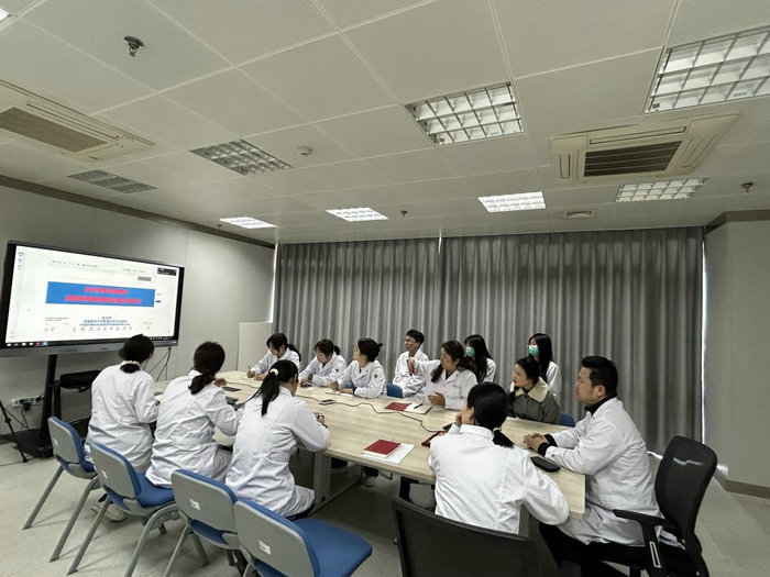 我院家庭药师实践技能培训班圆满收官.jpg