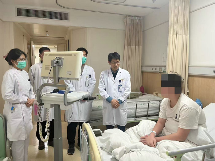 少年酷爱饮料血糖狂飙，南大苏州医院对症管理终复健康.jpg