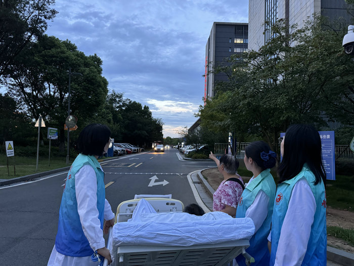 我院安宁疗护案例获评中国医院发展大会专科建设新秀奖.jpg