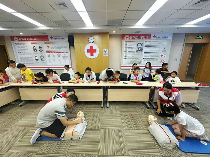 我院红十字基地开展8月度开放日体验活动2.jpg