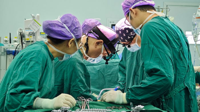 南大苏州医院多学科协作完成高难度心脏瓣膜手术 守护患者“心”生2.png