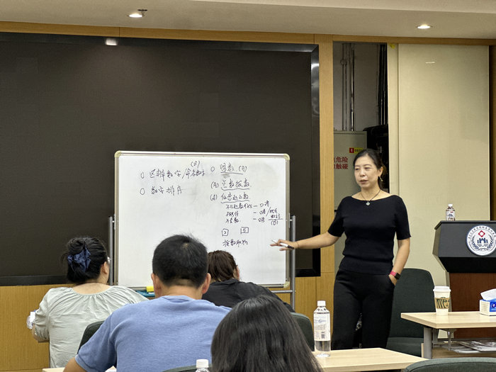 苏州市“应用行为分析在早期干预中的应用”培训课程（第三期）成功举办2.jpg
