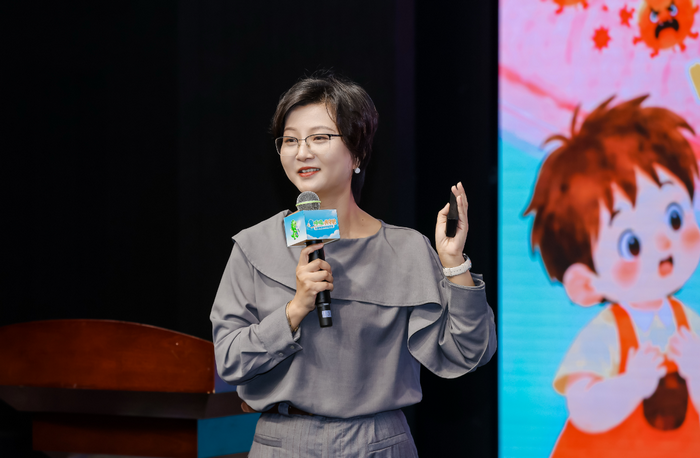我院专家在儿童健康科学探索日公益活动开讲“呼吸健康公开课”.png