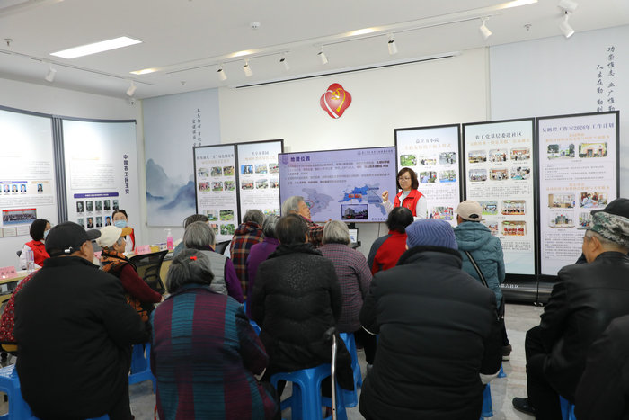 拥军爱民送健康 南大苏州医院深化社区服务4.jpg