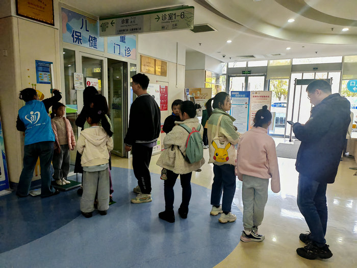 精准评估促成长 我院儿童骨龄义诊活动圆满举行3.jpg