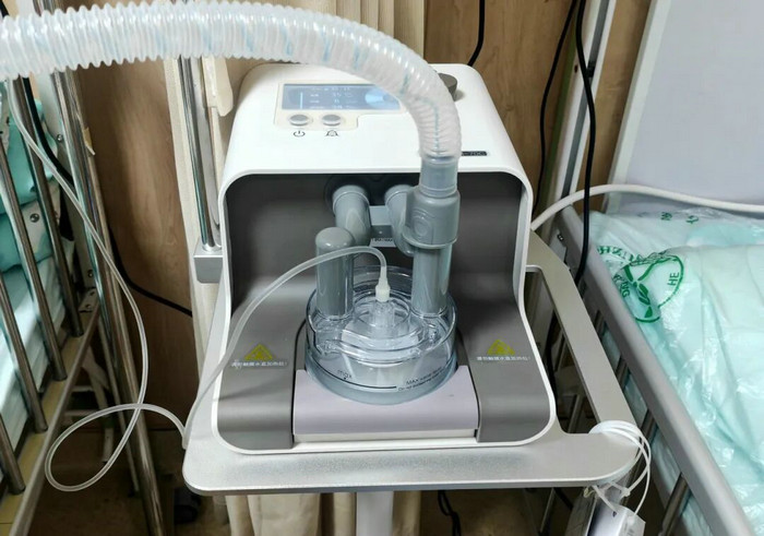 支气管镜显神通 我院全力护航儿童健康2.jpg 支气管镜显神通 我院全力护航儿童健康2.jpg