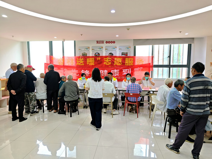 《姑苏晚报》整版聚焦我院深耕基层创新服务老年群体 打通为老服务“最后一公里”.jpg 《姑苏晚报》整版聚焦我院深耕基层创新服务老年群体 打通为老服务“最后一公里”.jpg