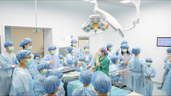 南大苏州医院连续八年发起“关爱儿童健康月”4.jpg