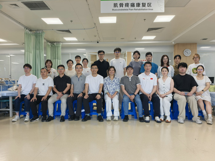 奥运级康复专家坐镇 江苏省运动损伤康复工作坊（苏州站）在我院成功举办2.jpg