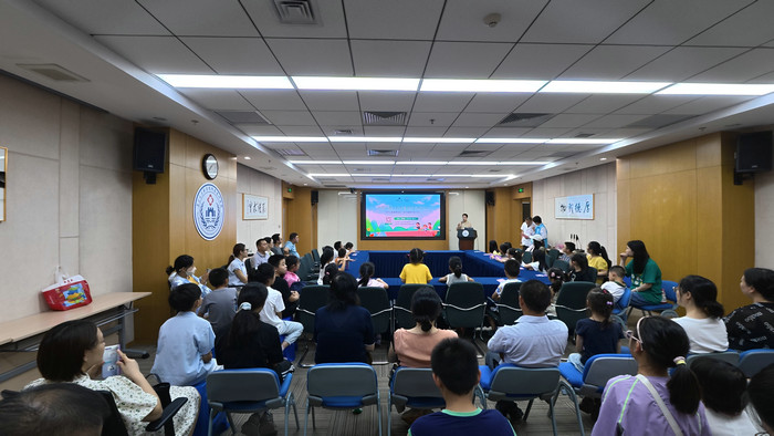 “中国儿童生长发育健康传播行动”苏州站活动在我院举行2.jpg