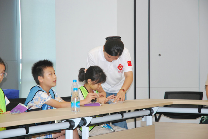 “童新向善”党建聚力共助青少儿成长2.JPG
